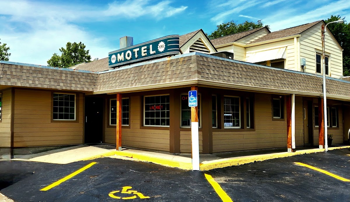El Puerto Mexican Restaurant - Clay Center