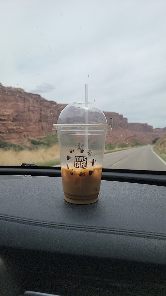 Más café - Moab - Photo 5