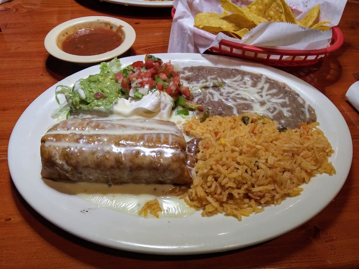 Fiesta Mexicana - Dalton - Photo 4