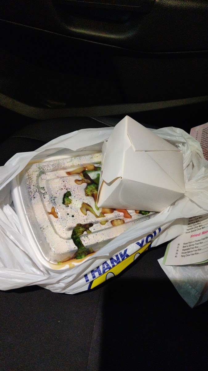 Happy Wok - Milwaukee - Photo 9