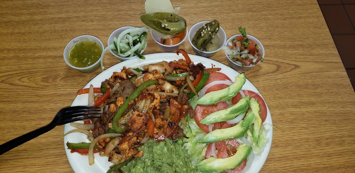 Super Taqueria - Durham - Photo 2