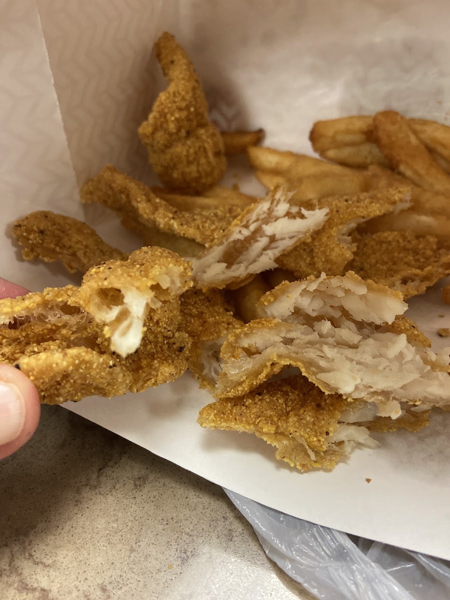Shark's Fish and Chicken - Merrillville - Photo 3