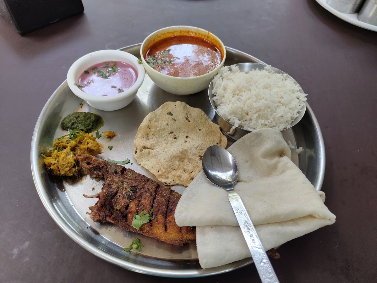 Amravan Garden Restaurant - Photo 2