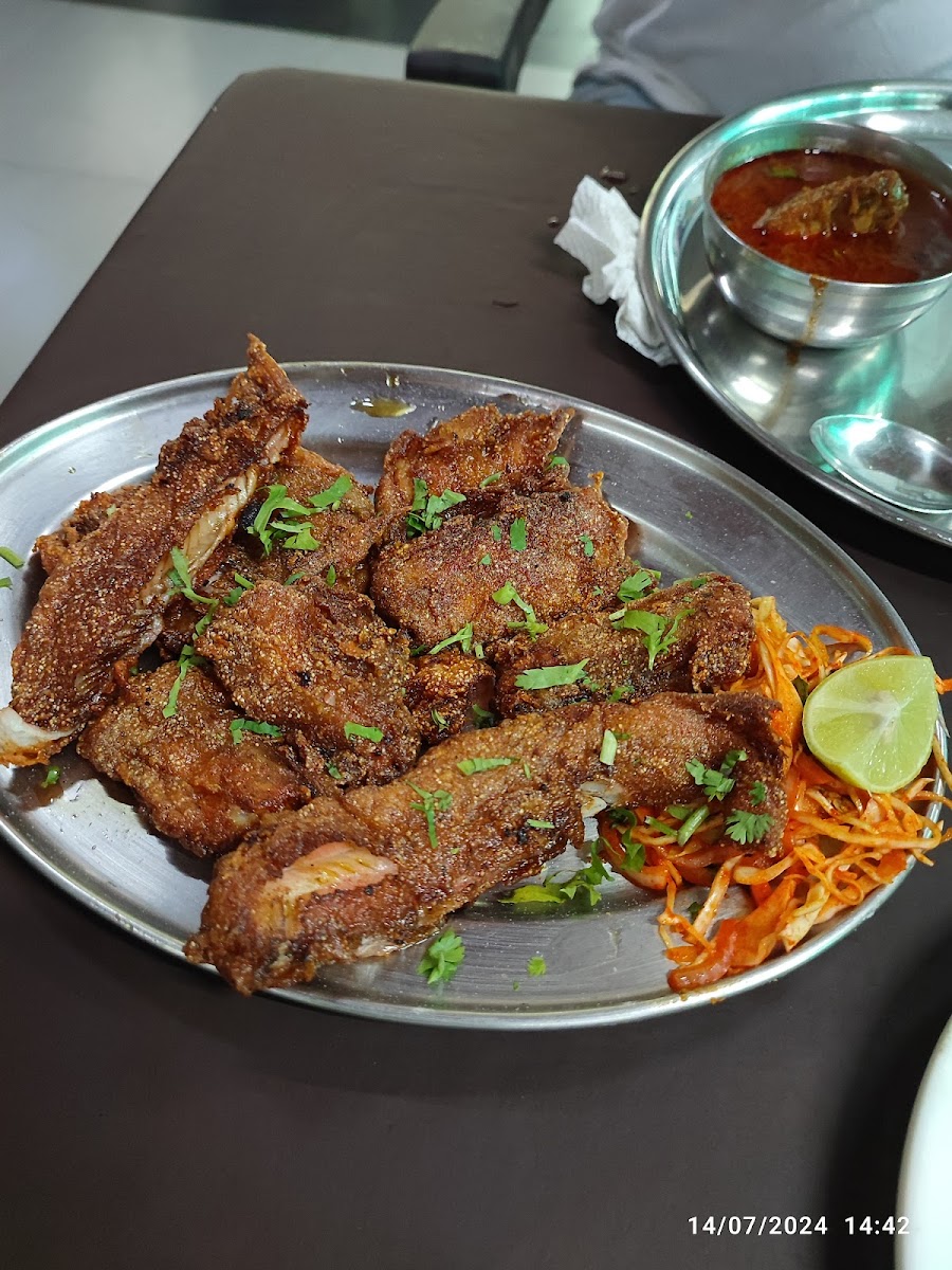 Amravan Garden Restaurant - Photo 4
