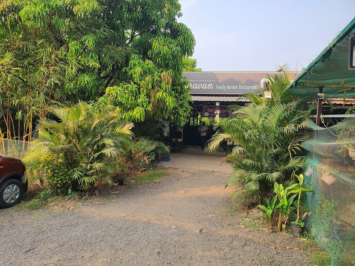 Amravan Garden Restaurant - Photo 6