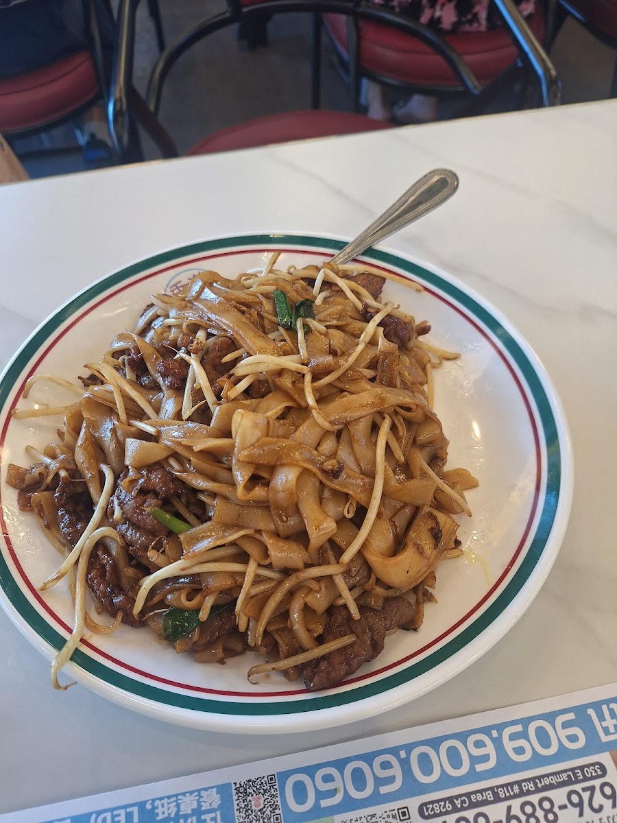 Hong Kong Cafe 香港茶餐廳 - Monterey Park - Photo 4