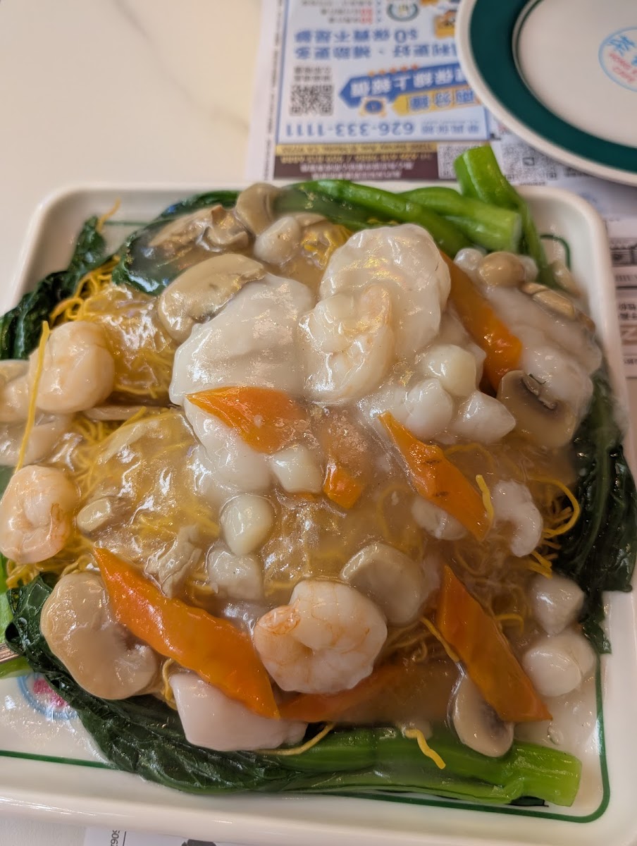 Hong Kong Cafe 香港茶餐廳 - Monterey Park - Photo 7