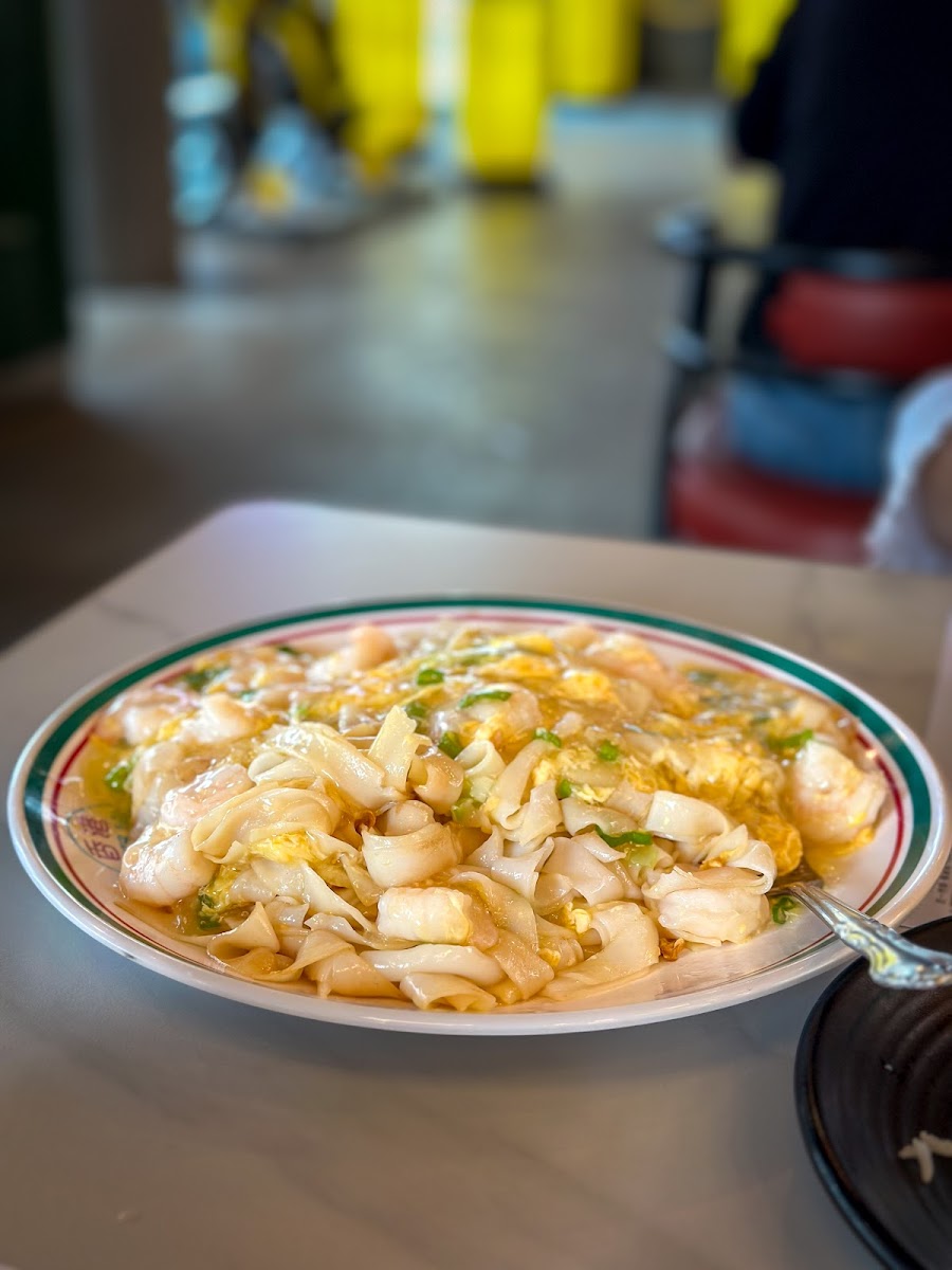 Hong Kong Cafe 香港茶餐廳 - Monterey Park - Photo 8