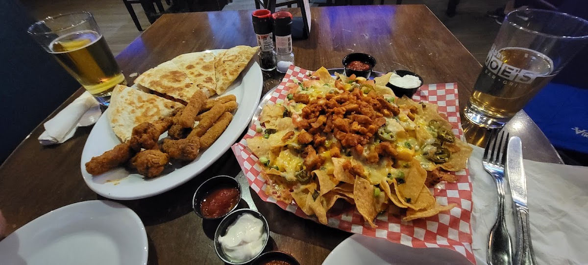 Crabby Joe's Bar • Grill - Woodstock - Photo 4