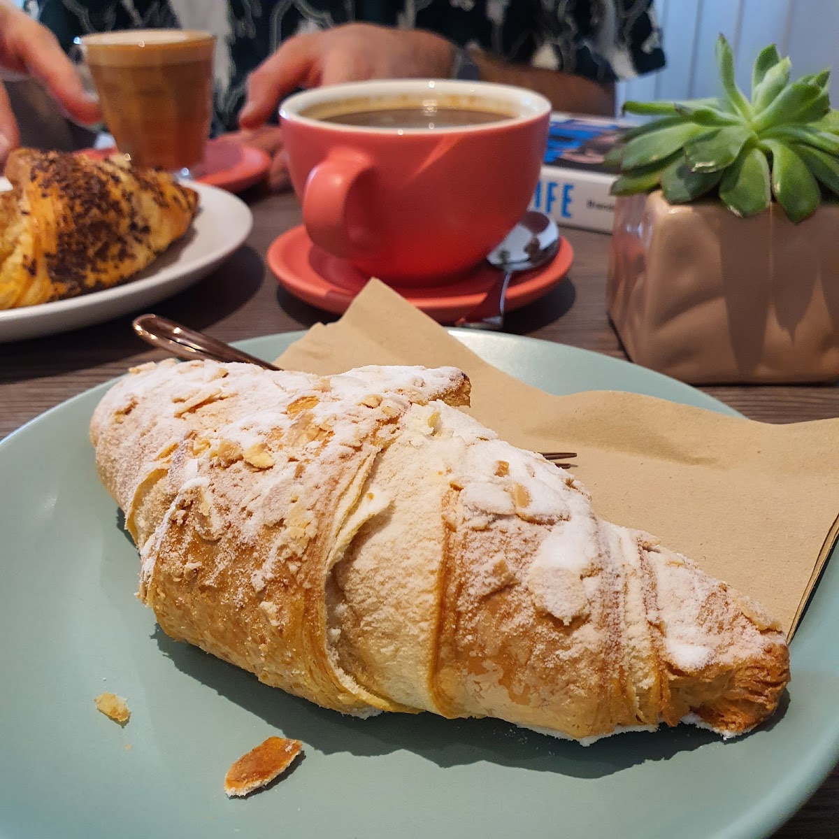 Crumbs - Keynsham - Photo 9