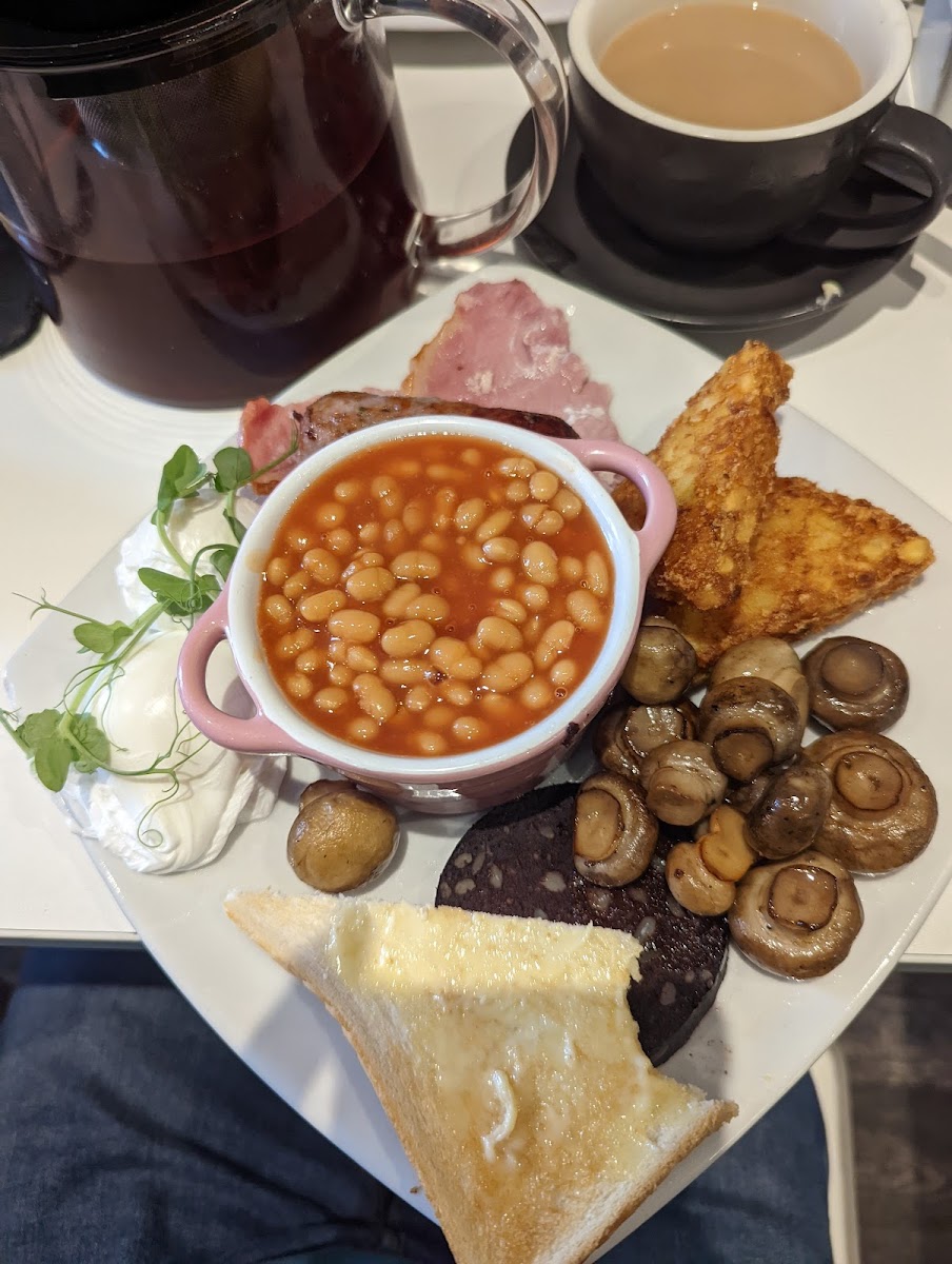 Fresh Cafe Deli - Photo 1