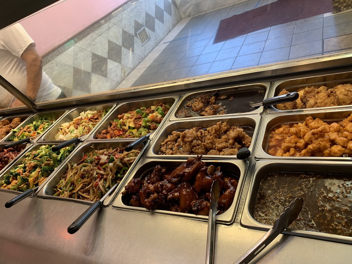 Yummy Yummy - Roxbury - Photo 4