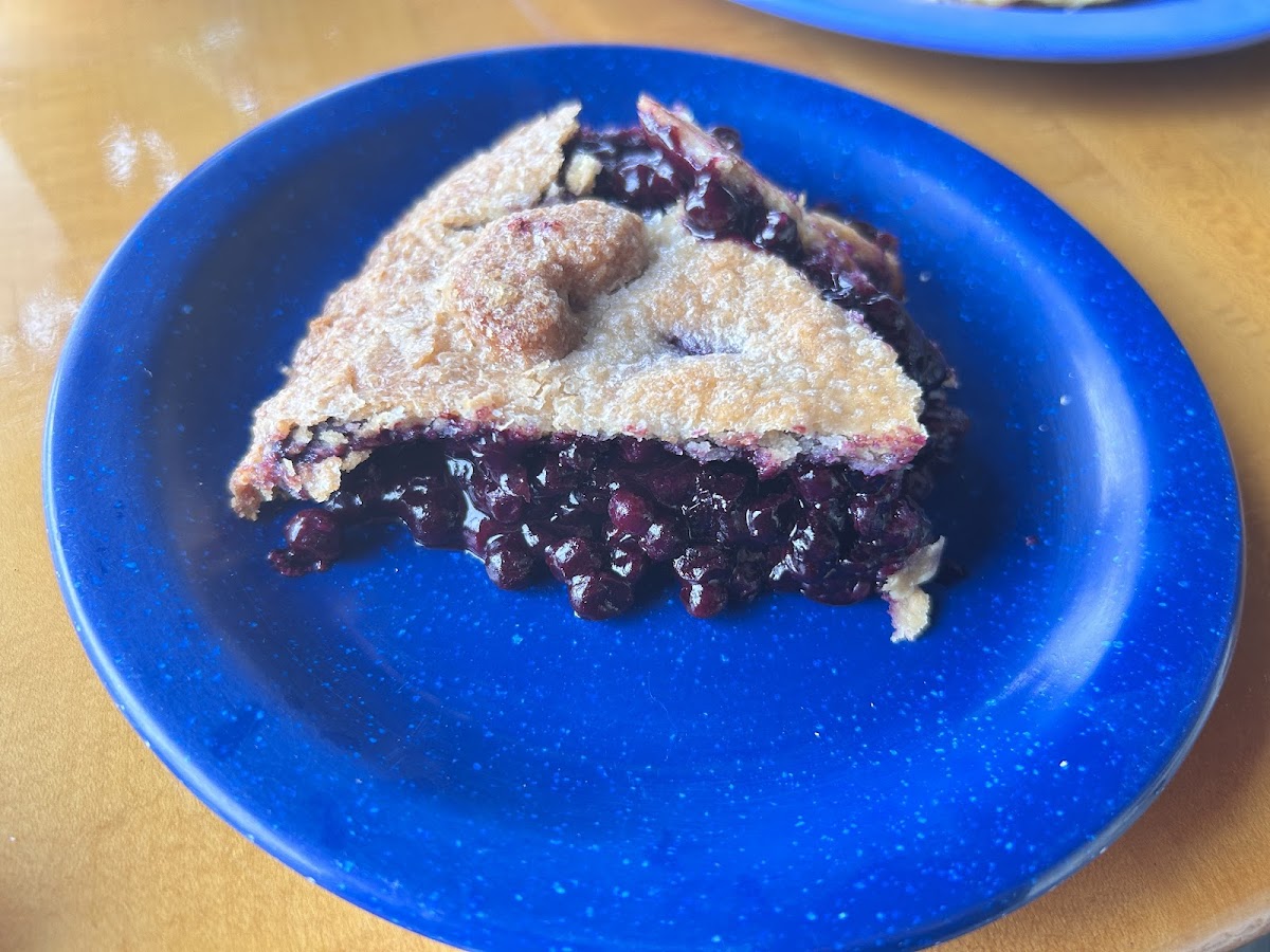 Blue Moon Café - Boothbay Harbor - Photo 6