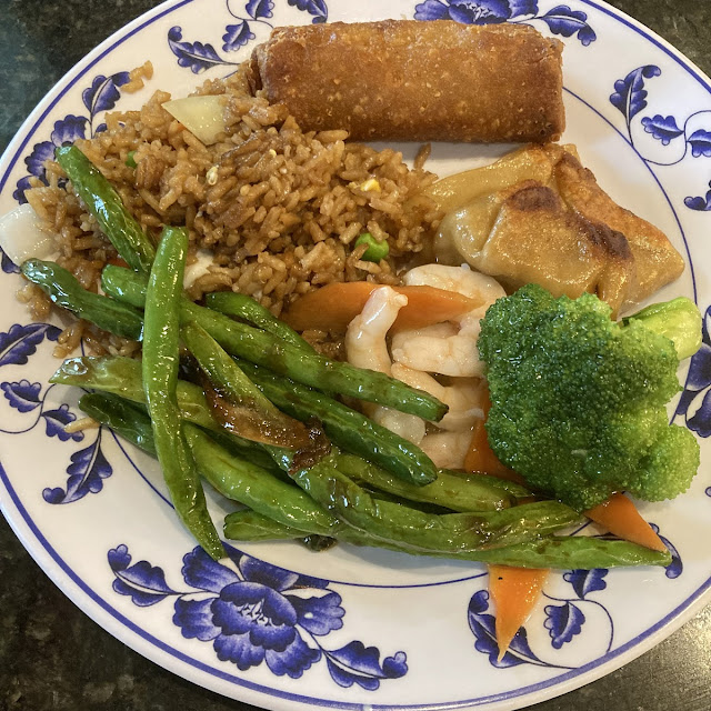 Chicken or Beef w String Beans