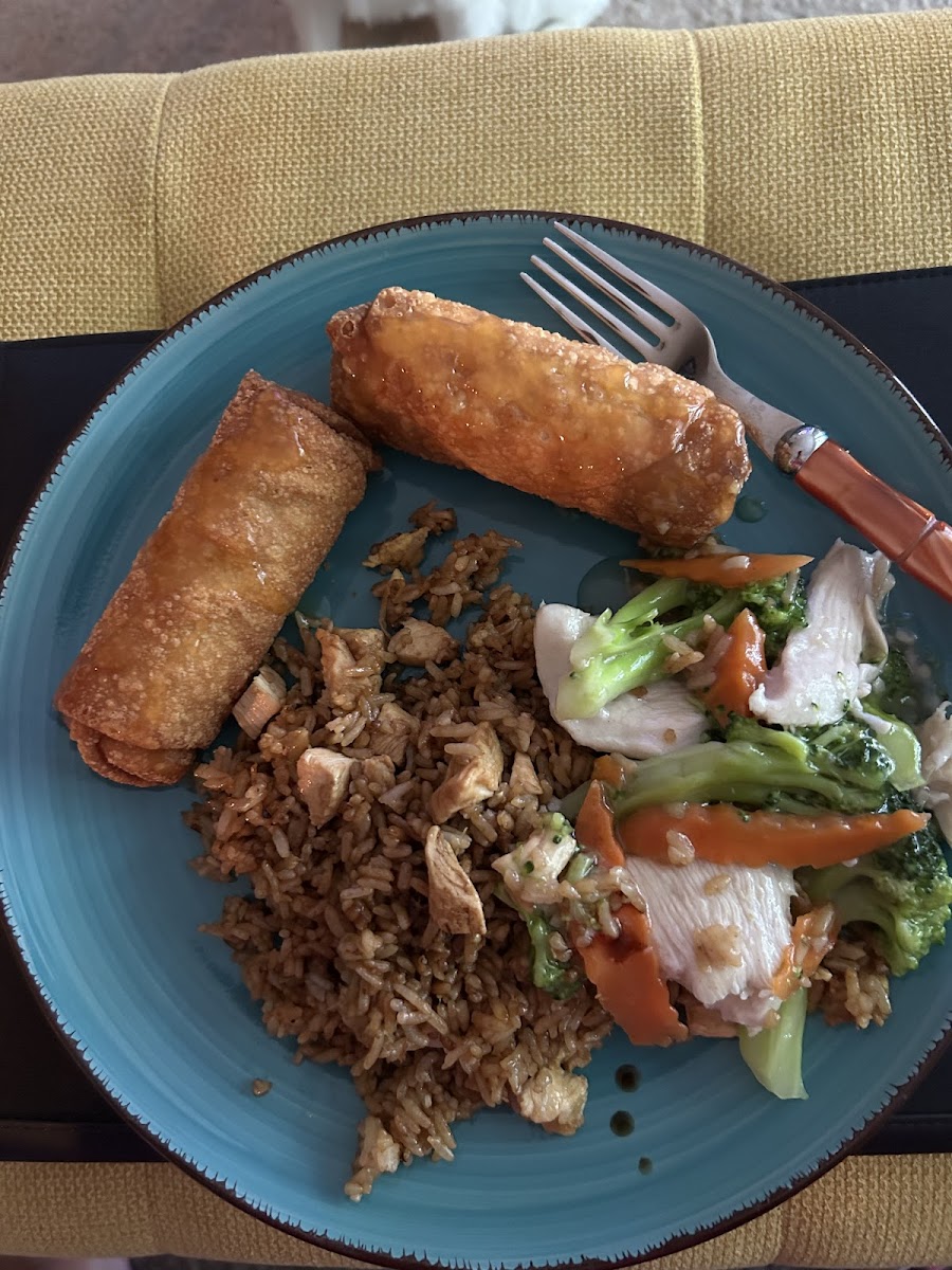 China Garden Restaurant. - Hickory Hills - Photo 3