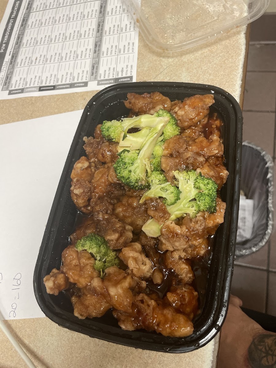 China Garden Restaurant. - Hickory Hills - Photo 5
