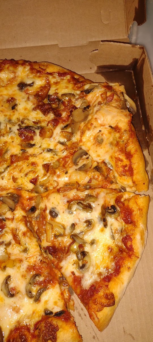 Santino's Pizza - Oakfield - Photo 3