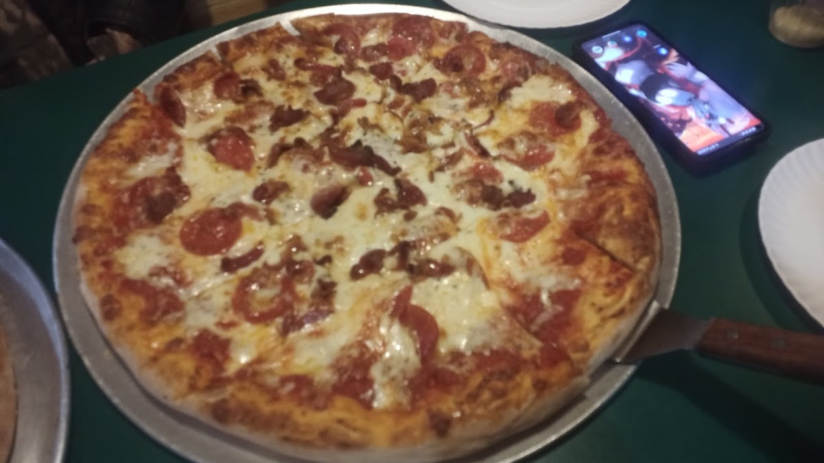 Santino's Pizza - Oakfield - Photo 4