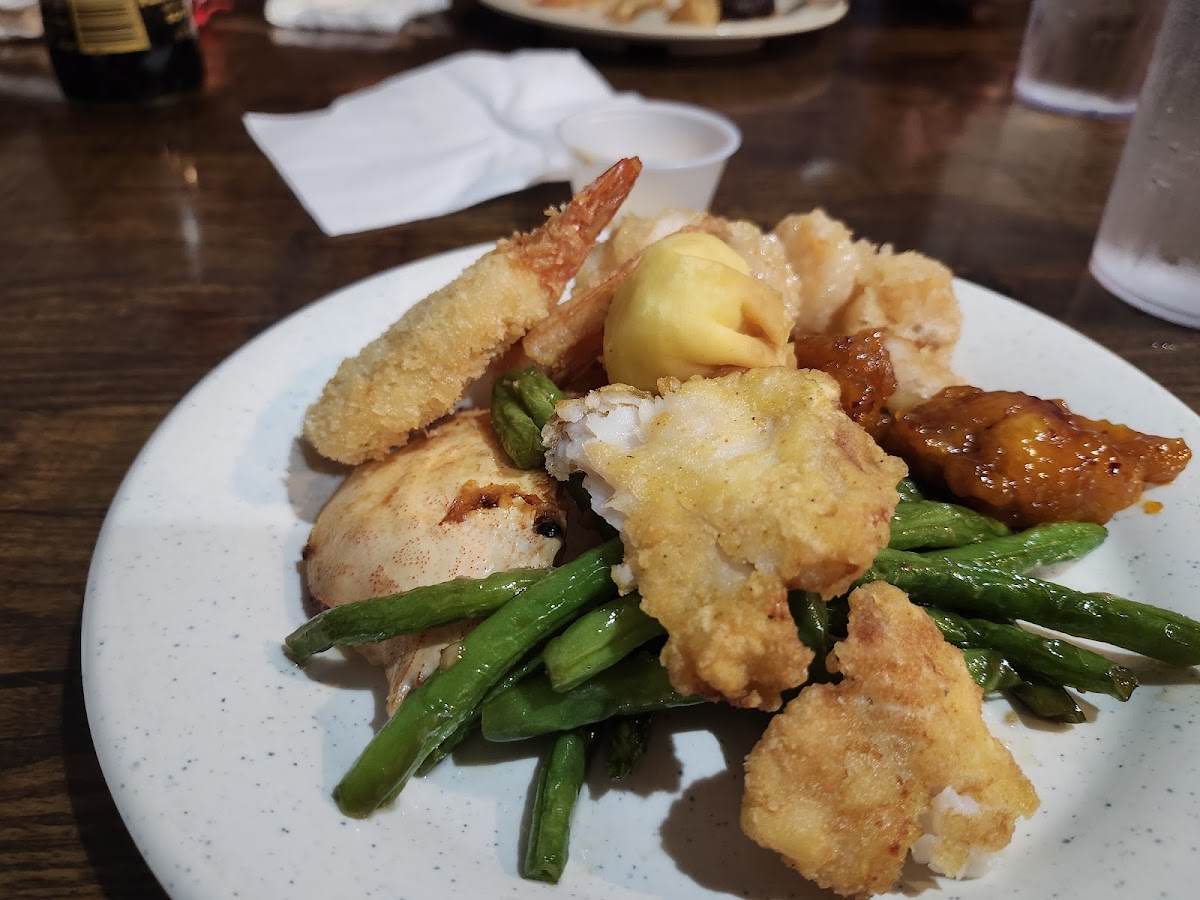 Golden Hibachi Buffet - Hinesville - Photo 2