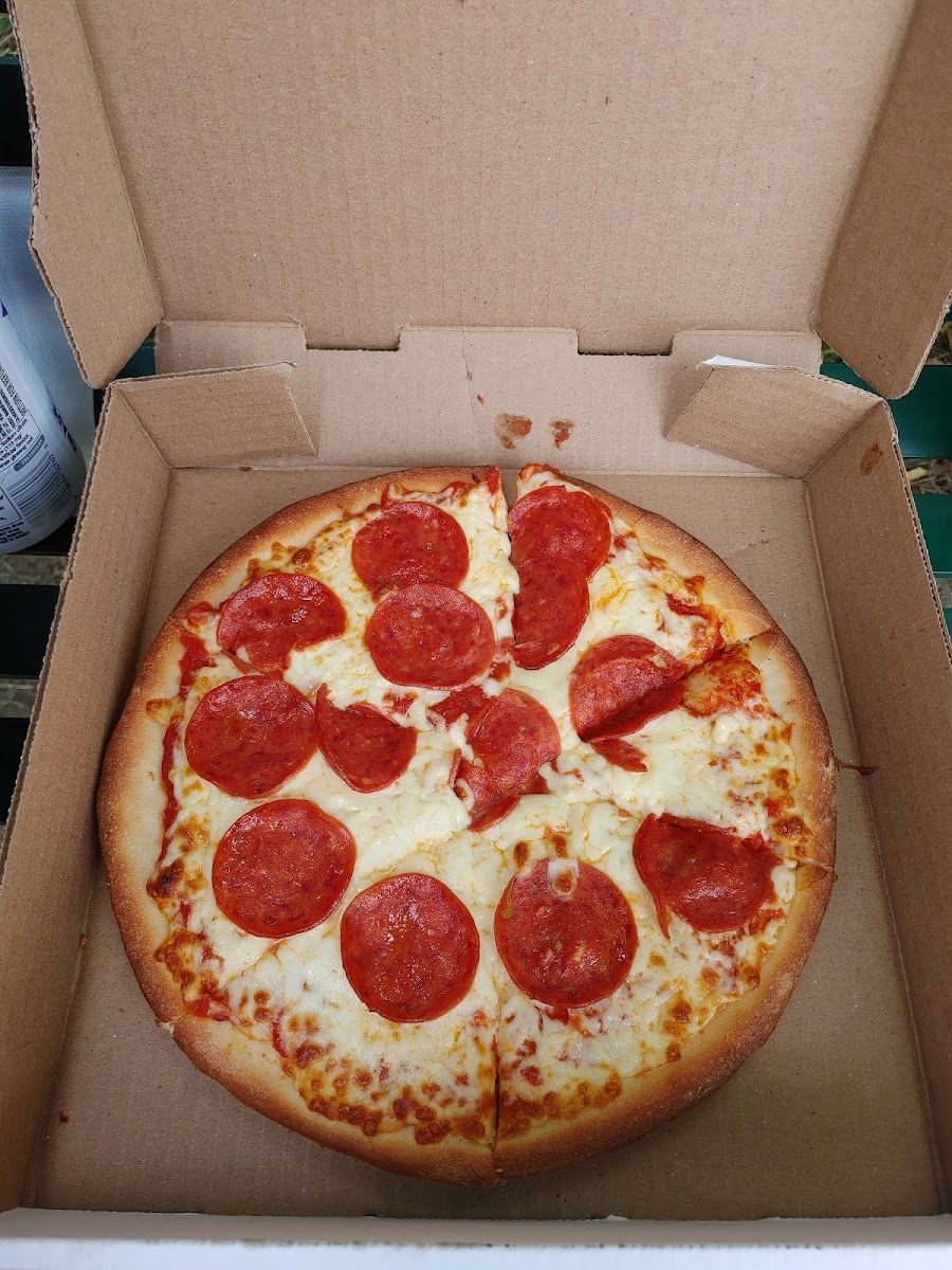 Luigi's Pizzeria - Bobcaygeon - Photo 6