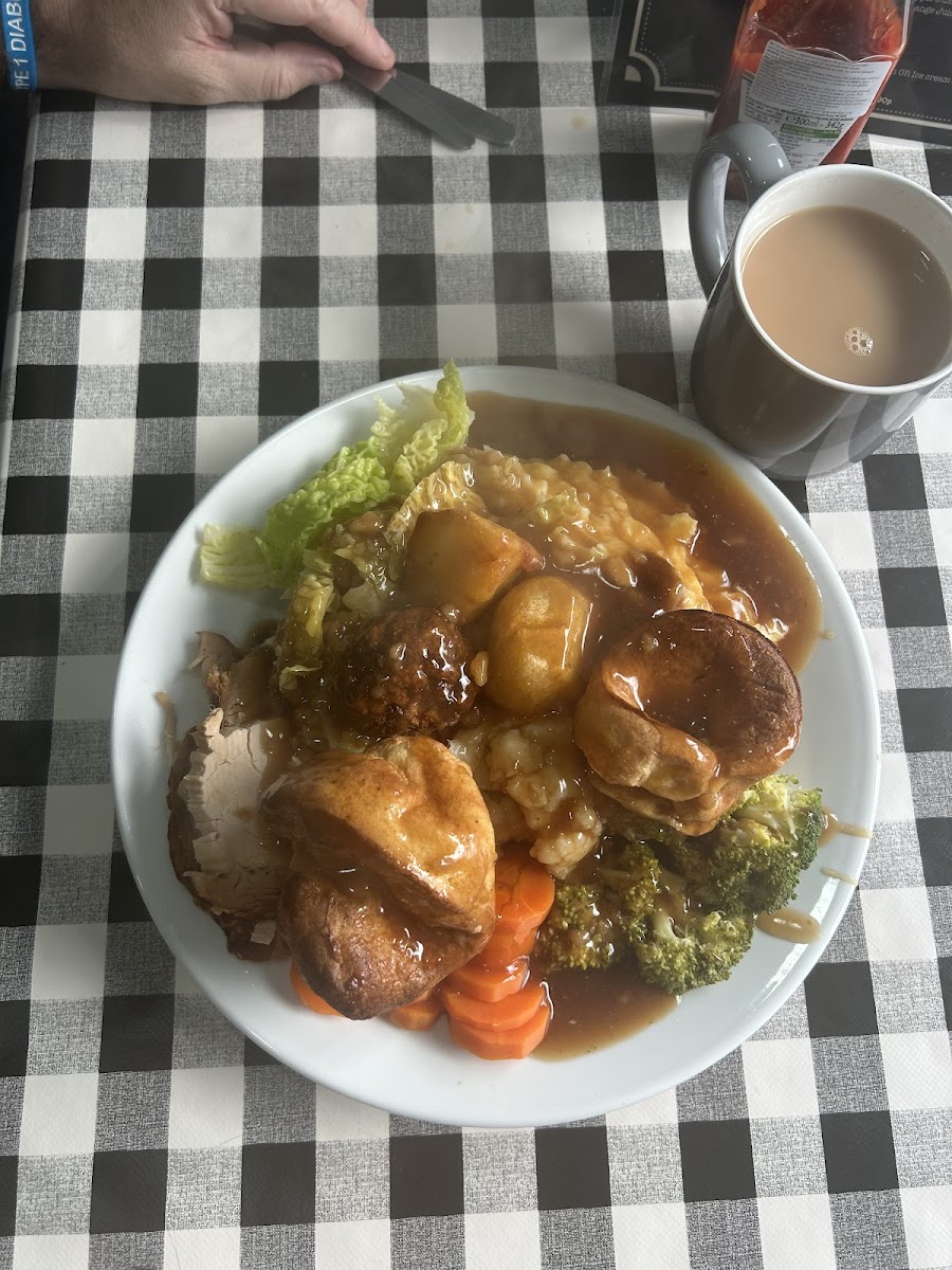 Choice Cafe - 266 Aylestone Rd - Photo 3