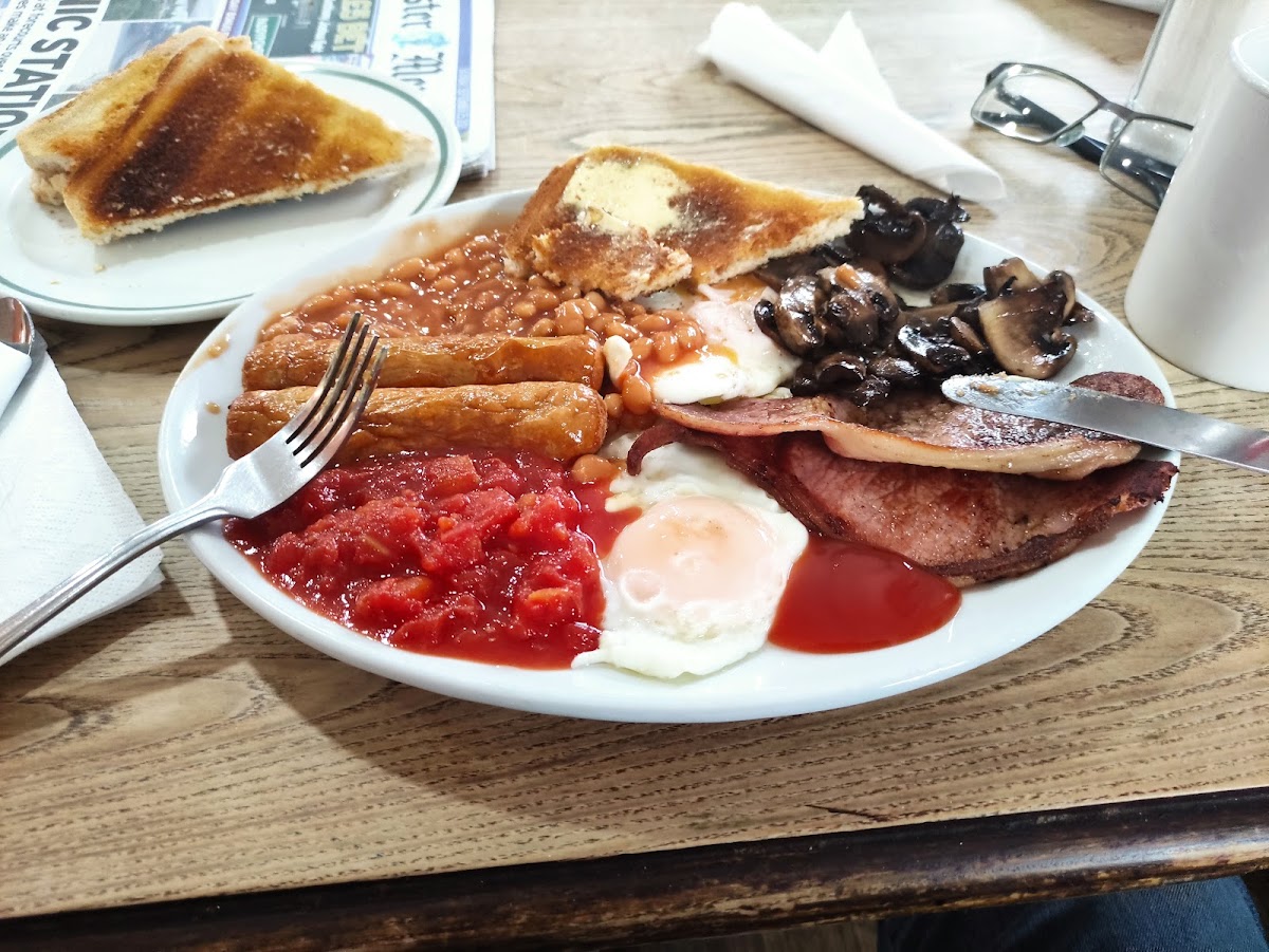 Choice Cafe - 266 Aylestone Rd - Photo 4