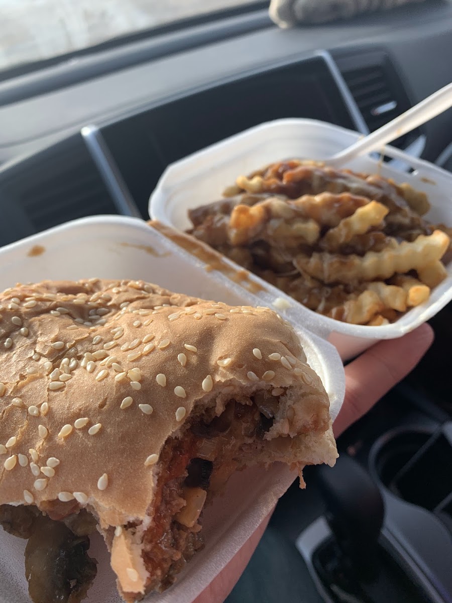 Burger Baron - Carstairs - Photo 9