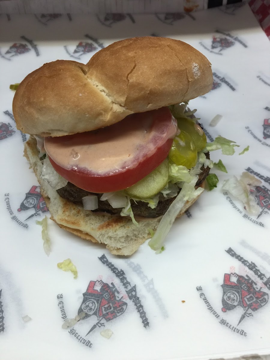 Burger Baron - Carstairs - Photo 1
