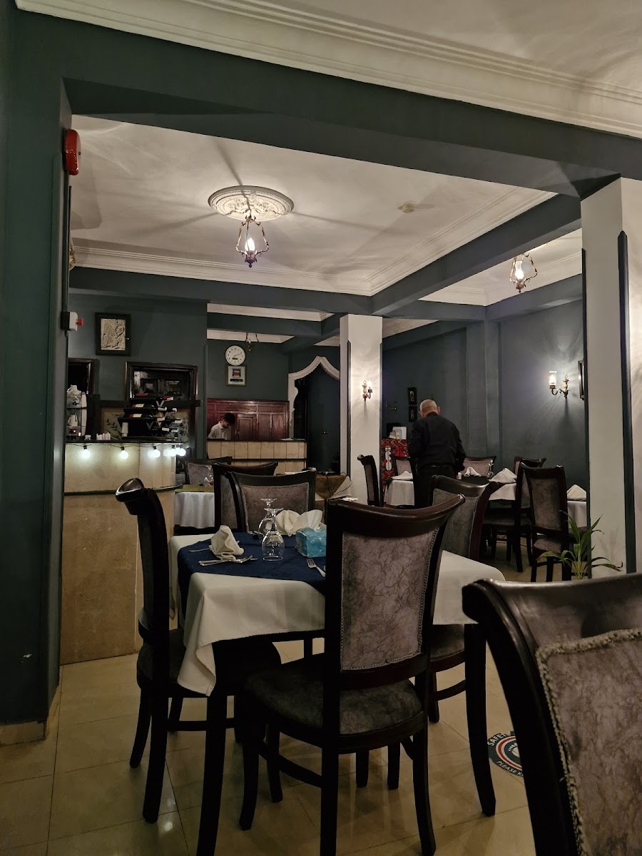 The Lantern Room Restaurant - Photo 2