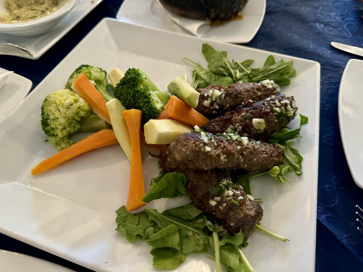 The Lantern Room Restaurant - Photo 7