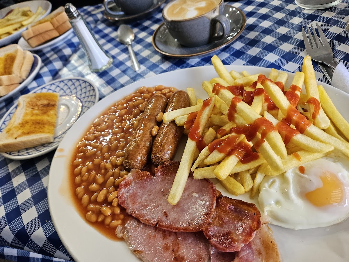 Blue River Cafe - Photo 7