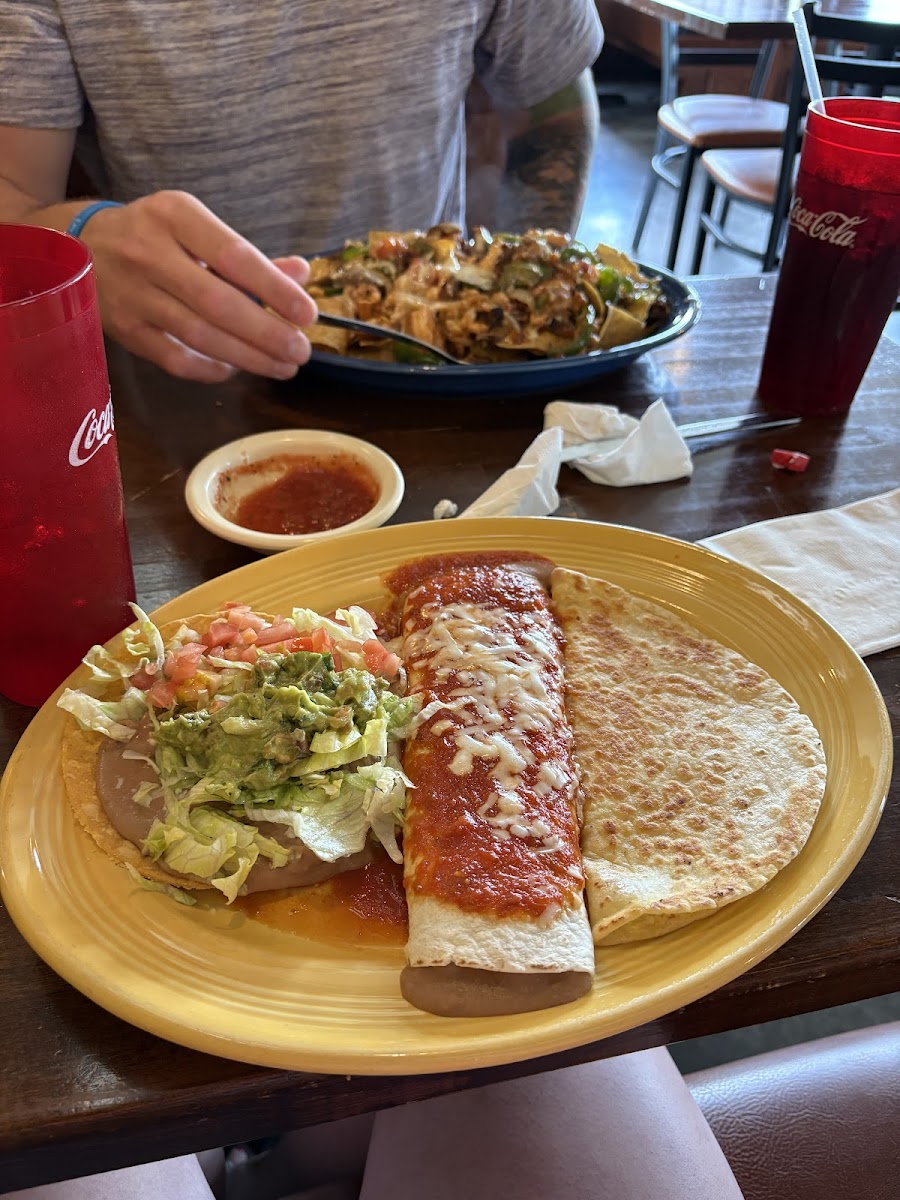 Habanero's - Des Moines - Photo 3