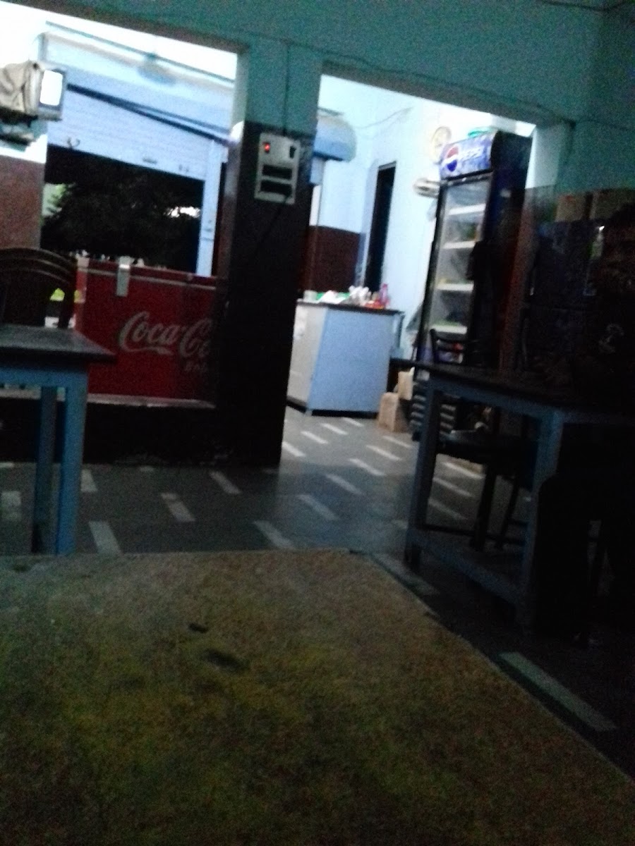Netra Singh Restaurant - Photo 8