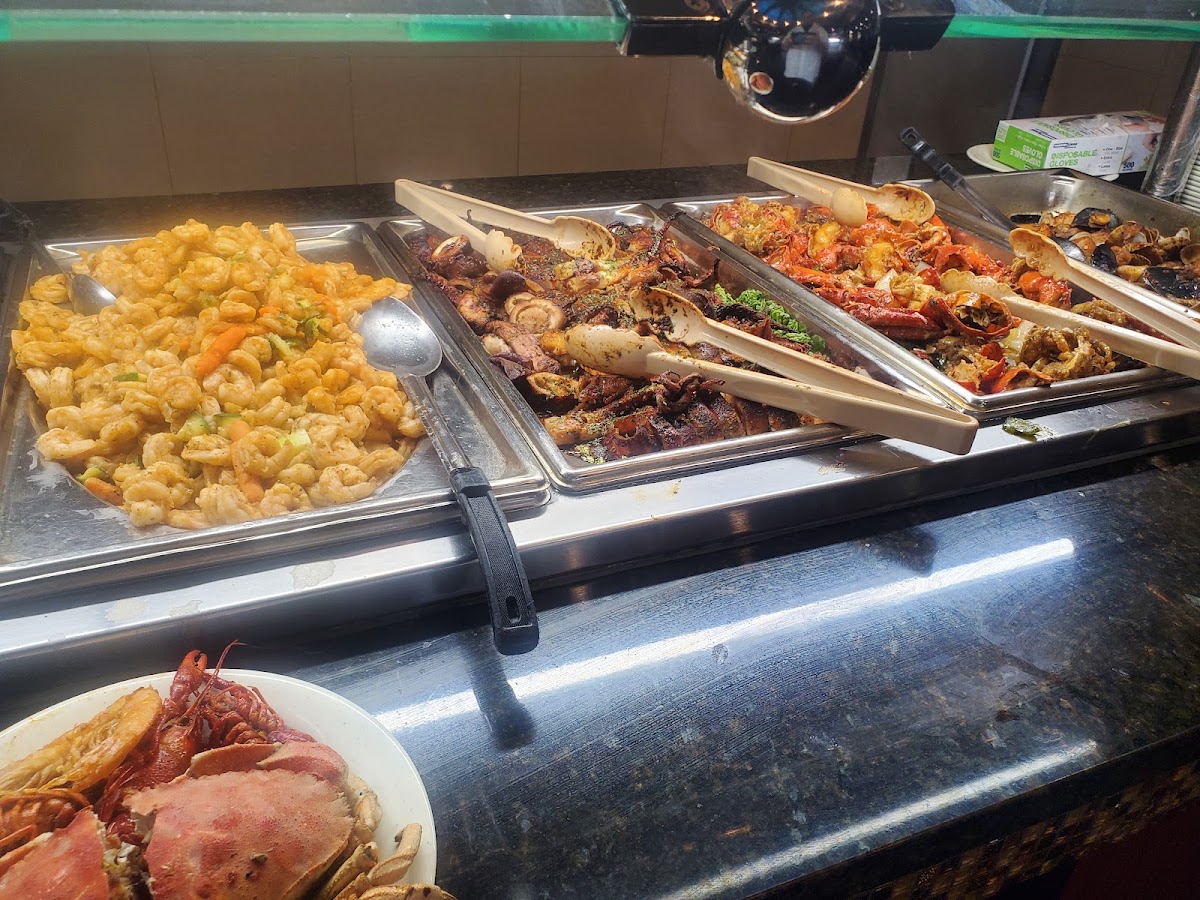 Asian Buffet & Grill - Matthews - Photo 7