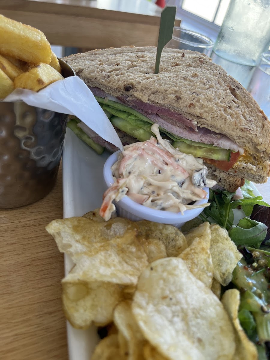 The Boathouse Restaurant - Portscatho - Photo 6