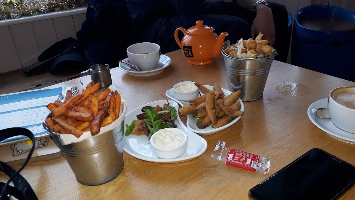 The Boathouse Restaurant - Portscatho - Photo 8