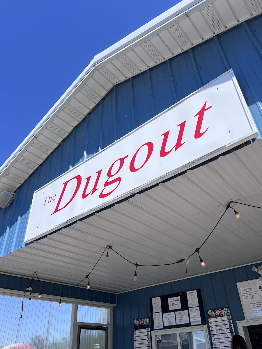 The Dugout - Wolcott - Photo 2