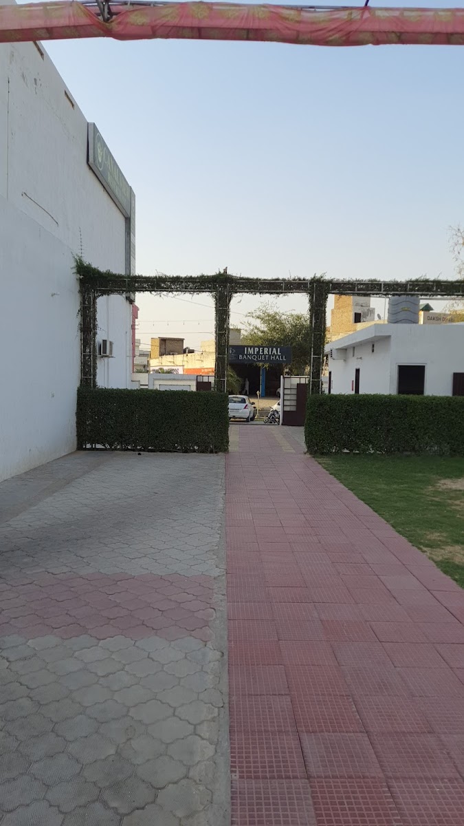 Canal View Restaurant - Photo 7