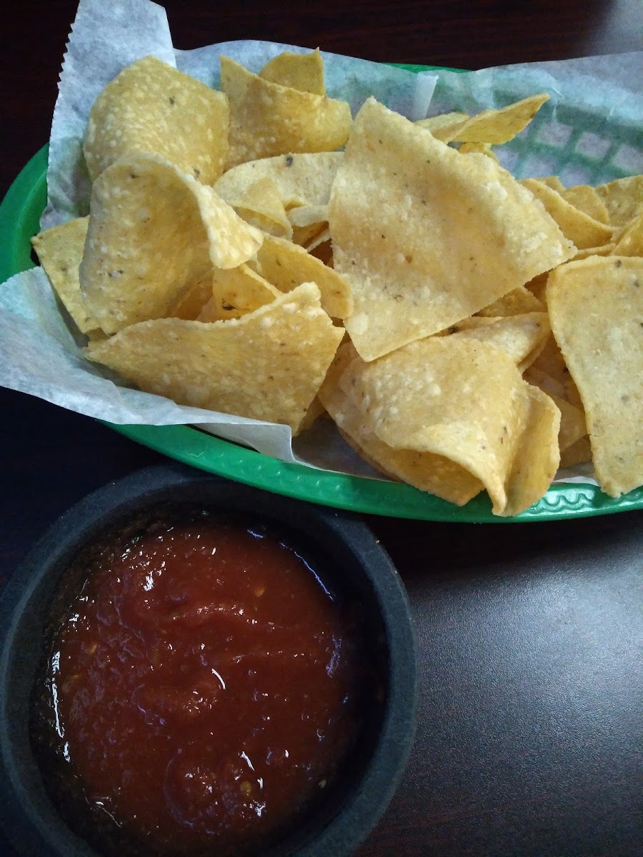 Santiago's Mexican Restaurant - Magnolia - Photo 5