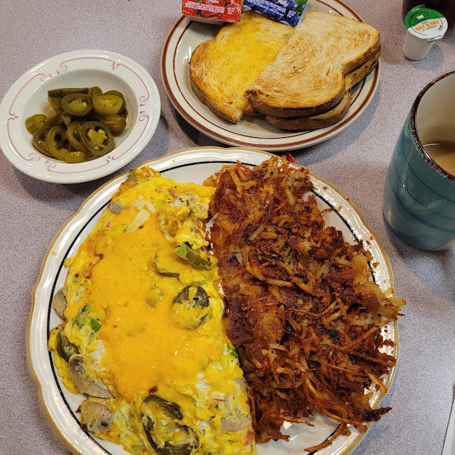 Veggie Omelet with Extra Jalapeños and Deep-Fried Hash Browns