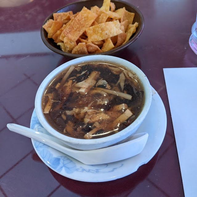 LA10 Hot & Sour Soup