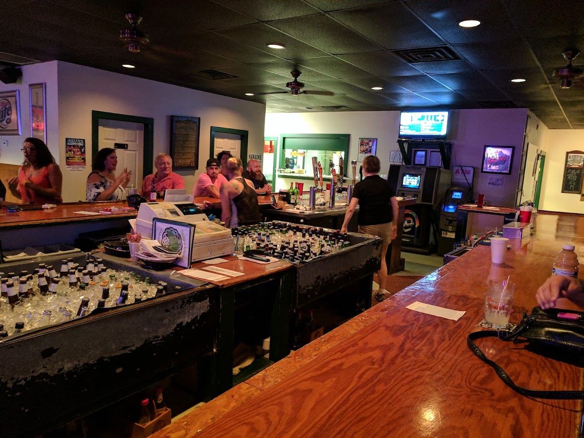 Kelly's Tavern - Bluffton