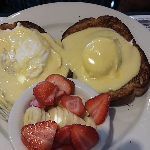 Eggs Benedict