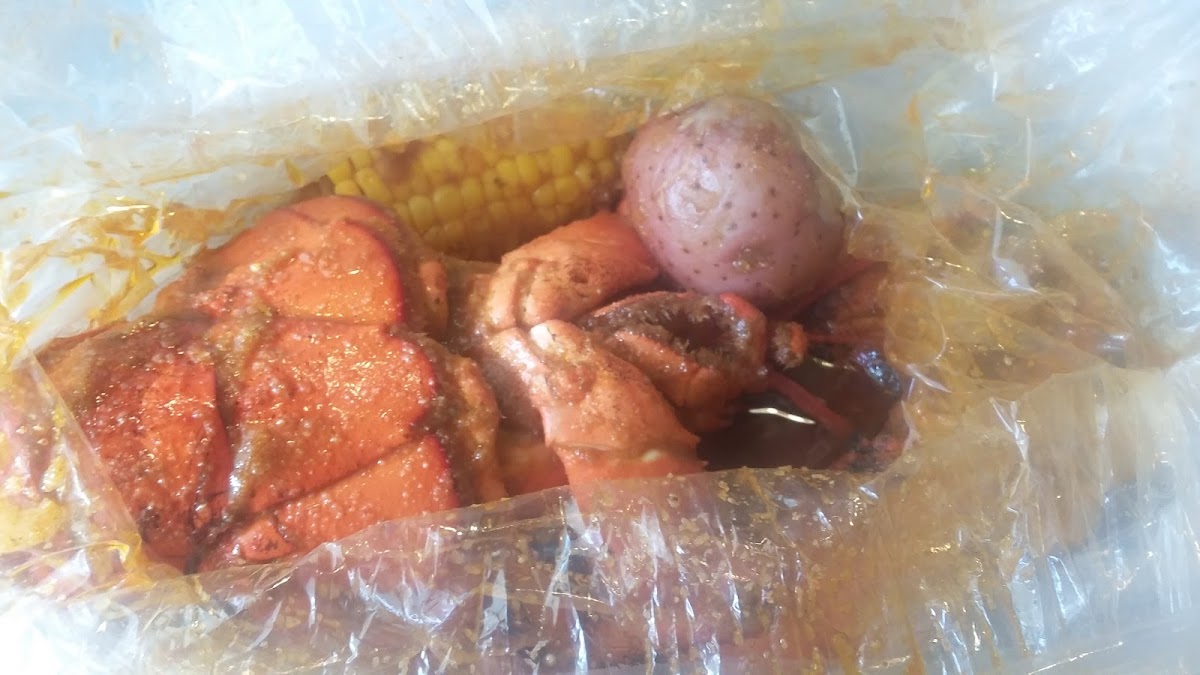 Hot n Juicy Crawfish - Orlando - Photo 5