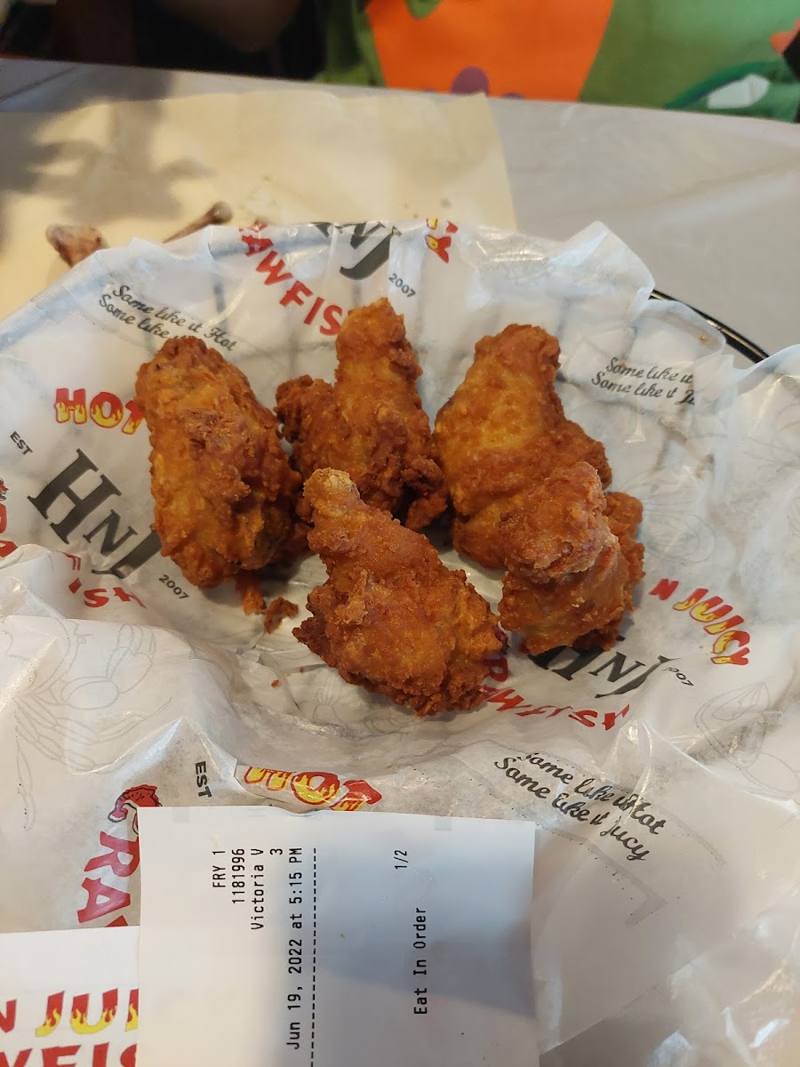 Hot n Juicy Crawfish - Orlando - Photo 7