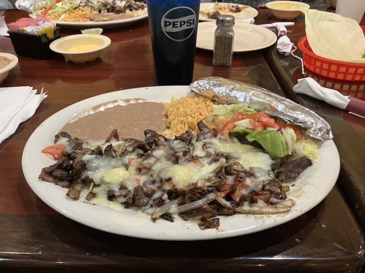 El Dorado Restaurant - Alamo - Photo 3