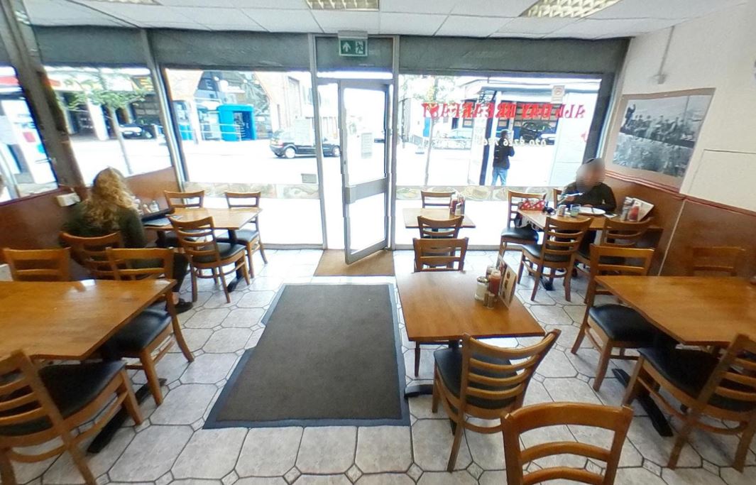Adam's Cafe Croydon - Photo 3