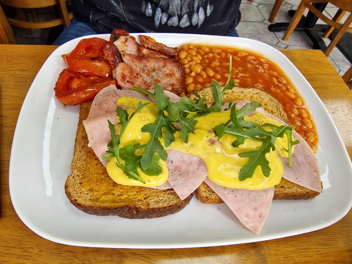 Adam's Cafe Croydon - Photo 8