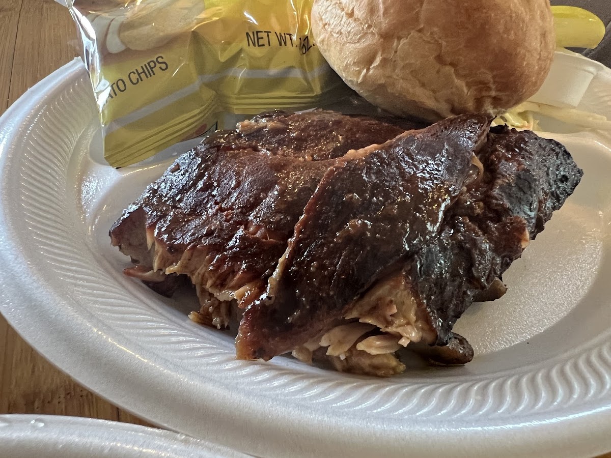 AB BBQ - Cheyenne - Photo 3