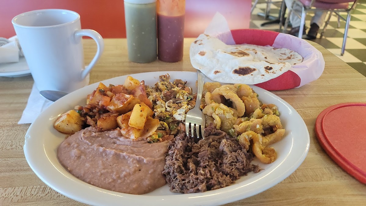 Veronica's Cafe - San Antonio - Photo 5